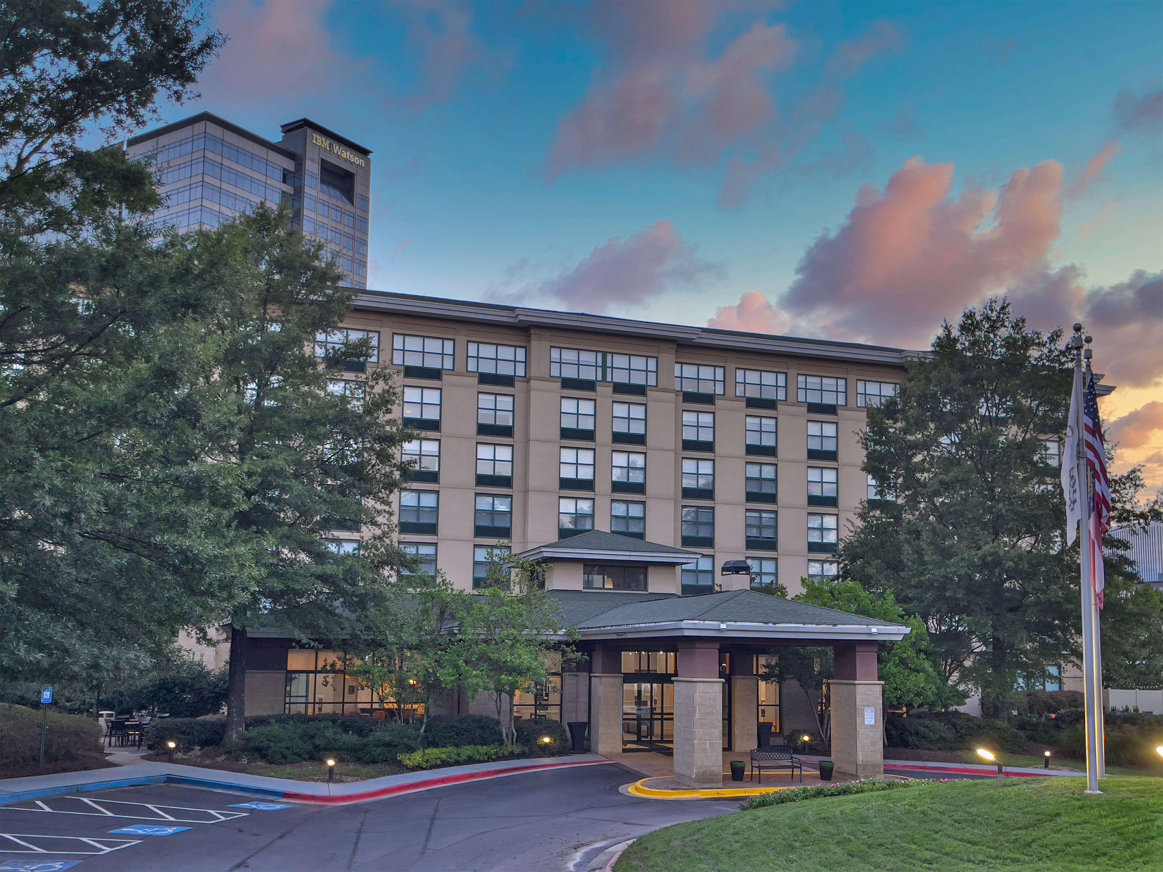 Hilton Garden Inn Atlanta Perimeter Center Дънууди Екстериор снимка